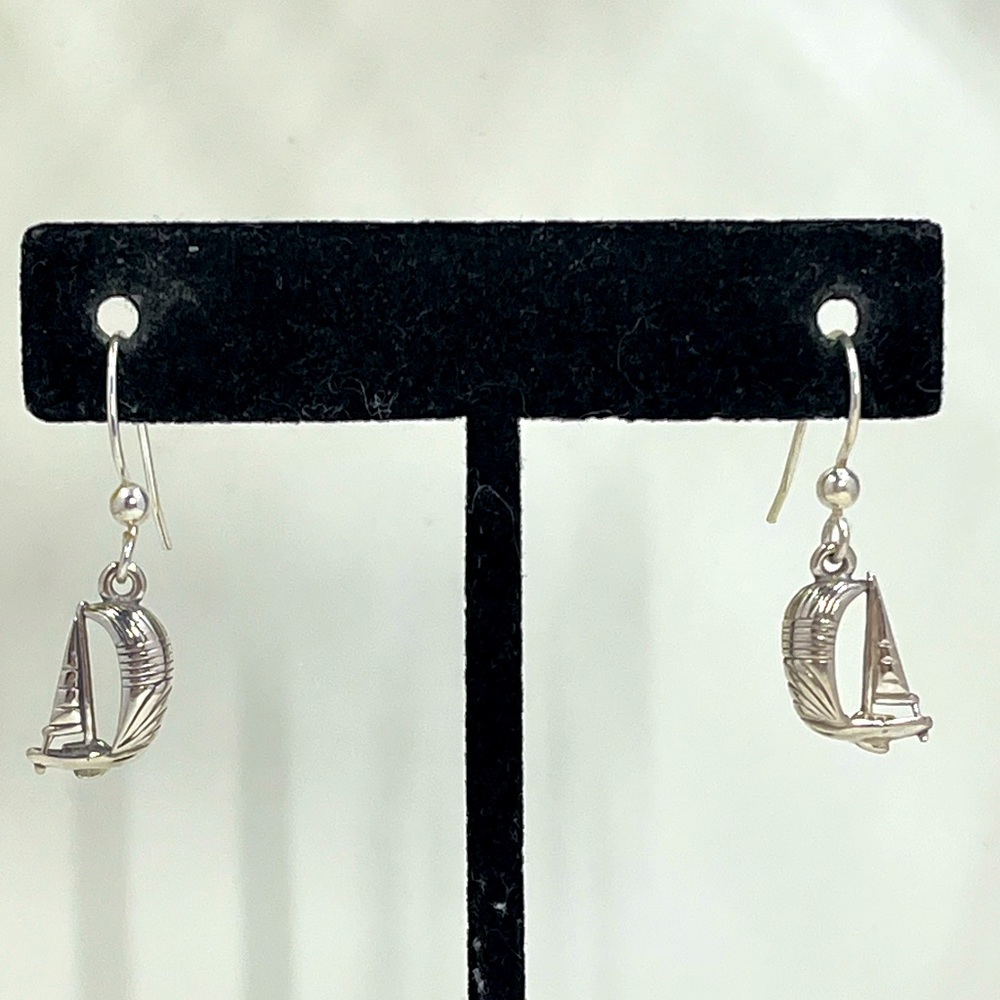 Kabana Brand Native 925 Sterling Silver Stamped Vintage Sailboat Earrings
